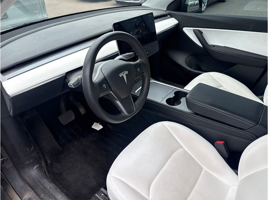tesla model y 2022 7SAYGDEE1NF343454 image tesla model y 2022 7SAYGDEE1NF343454 image